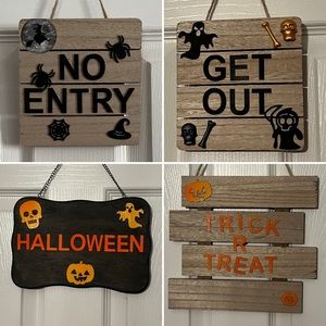 Halloween signs